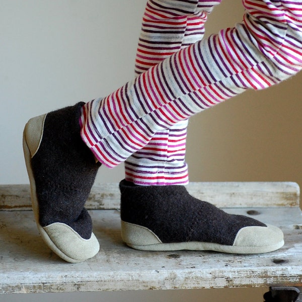 Kids Wool Shoes, Soft Soled and Eco-friendly, kids size 7.5, Riding Ponies, SALE