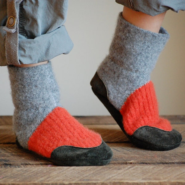 Kids Wool Slippers, Toddler Mukluks, Leather Soles, size 9.5, Firefly