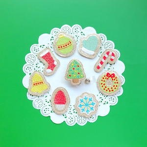 Christmas Cookie Embroidered Badge Reel: Holiday ID Holder