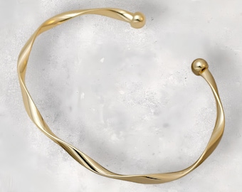 Minimalist Gold Twisted Bangle, Fashion Opening Cuff Bracelet for Women, Glossy Thin Charm Jewelry