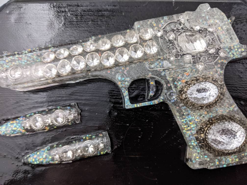 Free People Pistols Bedazzeled Bow in Hematite | NWT Gun Belt Buckle Iced Style Silver Metal Full of Rhinestones  main image 4