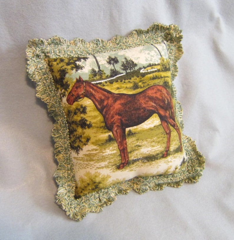 Markdown Sale...Elegant CHESTNUT HORSE in Field Pillow w/Green Scallop Fringe Trim...Quality Upholstery Fabric image 3