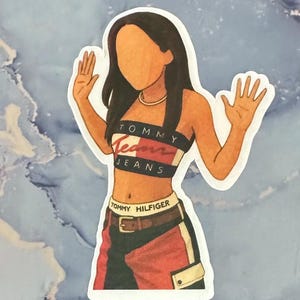 Iconische jaren 90/00 Aaliyah Tommy Girl-outfit | Waterdichte holografische vinylsticker
