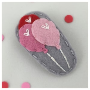 Felt Hair Clip, Three Balloons, Wool Felt, No Slip, Red, Pink, Light Grey, Valentine&#39;s Day