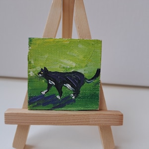 Peinture à l'huile originale miniature de chat noir 2 x 2 beaux-arts cadeau mignon mini art aimant