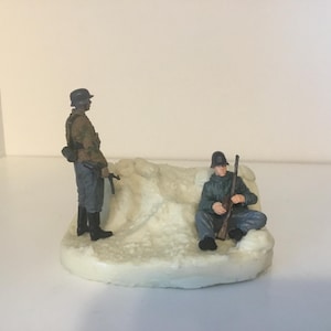 1/35 Scale Resin WW2 Foxhole Diorama Base Terrain Accessory Parts WW2 Base Model Kit For 1/35 Figures