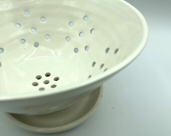 White Berry Bowl with matching Plate