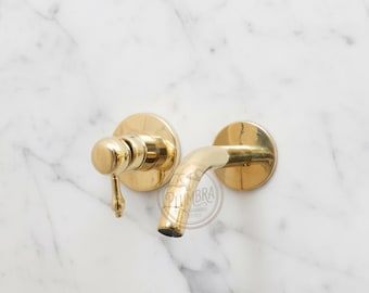 Grifo de pared de latón sin lacar – Monomando para lavabo