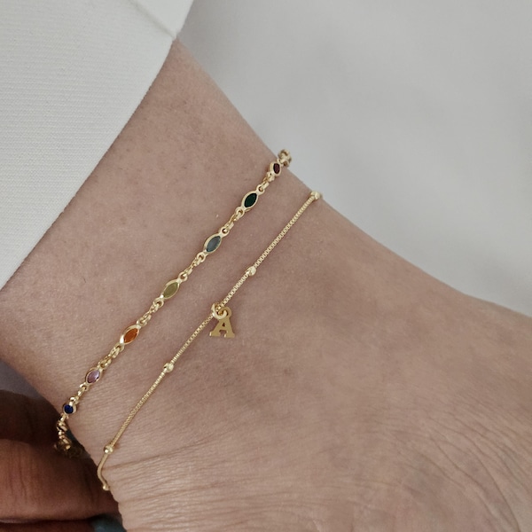 Conjunto de tornozeleira com cristais arco-íris em ouro 18K: Tornozeleira à prova d'água