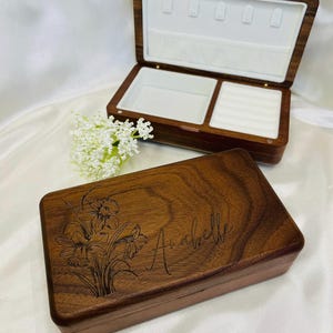 Schmuckschatulle mit Gravur, personalisierte Schmuckschatulle, Muttertagsgeschenk, personalisierte Schmuckschatulle, Schmuckschatulle aus Holz