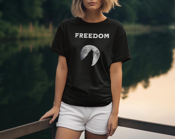 Freedom Howl Tee - Wolf Moon Silhouette Shirt