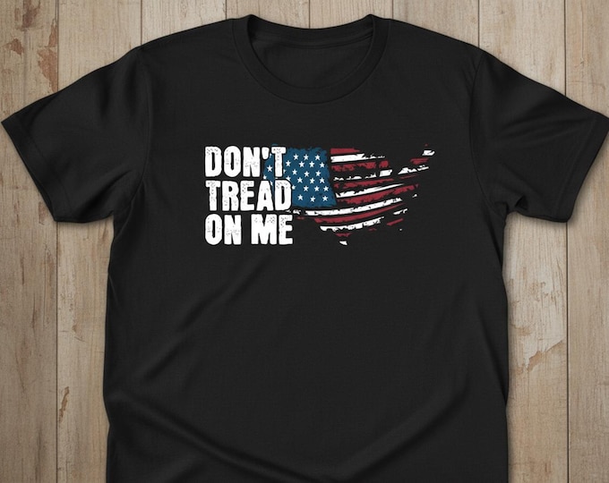 Don't Tread on Me American Flag T-Shirt | Patriotic Distressed USA Map Graphic Tee