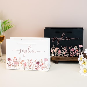 Bridesmaid Gift bag-Personalised Wedding Gift Bag-Birthday Gift Bag-Bridesmaid Proposal-Bridesmaid Gift-Wildflower Gift Bag-Party Favour Bag