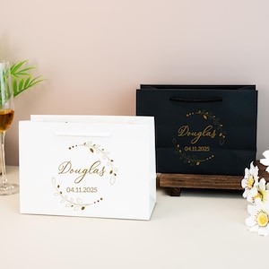 Personalized Bridesmaid Gift Bags, Bridesmaid Gifts, Custom Bridesmaid Bags, Bachelorette Party Bags, Bridal Party Gift Bag,Wedding Gift Bag
