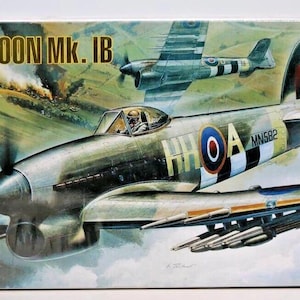 Academy Hawker Typhoon Mk. IB 1664 1/72 FS NEW Model Kit ‘Sullys Hobbies