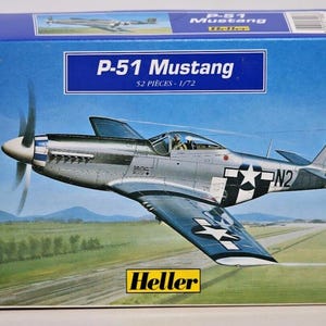 HELLER Mustang P-51 1:72 Scale Model Airplane New