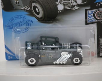 Hot Wheels Rod Squad Series Bone Shaker in Gray Moon Eyes. #4/5 OR #161/250