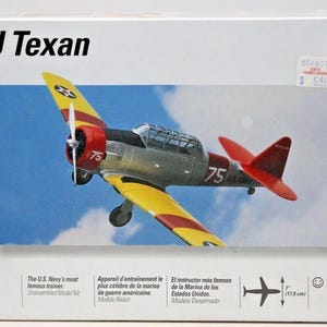 Testors North American US Navy SNJ Texan Model Kit #663 1:72 Scale New & Sealed