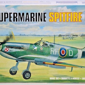 AIRFIX Spitfire VB 1/72 02046-2 1978 Model Aircraft KIT