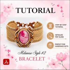 Può includere: Un bracciale in filo metallico con un cabochon centrale ovale rosa marmorizzato, circondato da un complesso lavoro di filo color rame e una fascia in rete intrecciata. Il testo recita TUTORIAL, Milanese Style #2 BRACELET, STEP-BY-STEP TUTORIAL, DETAILED PDF GUIDE.