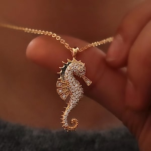 Gold Plated Dainty Sea Horse Pave Necklace,Unique Sea Horse Pendant Necklace,Beach Necklace,Ocean Sea Animal Necklace,Gift for her