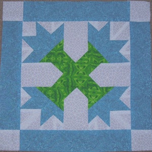 Block 5 - DUTCH TULIPS - Pieceful Garden Block of the Month quilt