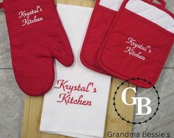 Personalized Kitchen Set, Oven Mitt Pot Holder Kitchen Towel Set, Embroidered Kitchen Gift, Monogrammed Gift Set