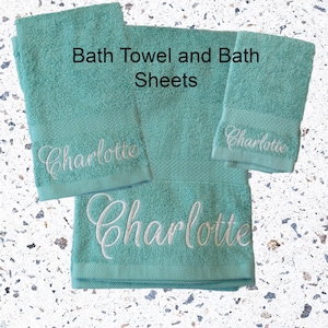 Personalized bath towel, embroidered towel, monogrammed bath towel, bathroom decor, towel with name