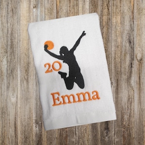 Basketball Player Personalized Towel Female // Senior Gift // Team Gift // Basketball Mom // Personalized Gift // Gift for Her