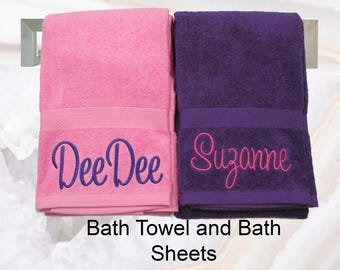 Embroidered Name Bath Towel: Personalized Cotton Bathroom Decor