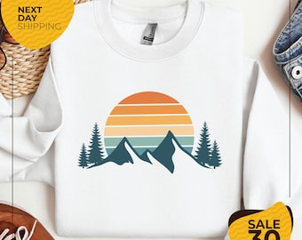 Retro Mountain Sweatshirt | Nature Lover Gift for Her | Granola Girl Sweatshirt | Hiking  Hoodie