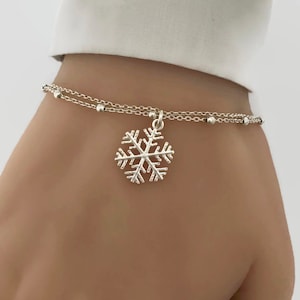 Sterling silver top snowflake bracelet