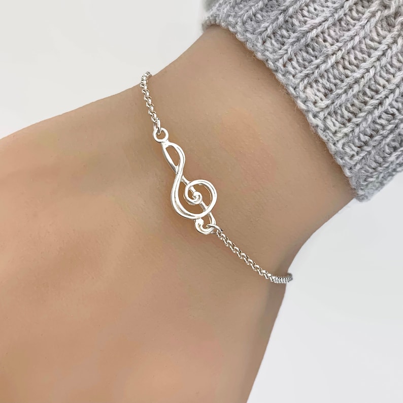 Adjustable Treble Clef Bracelet in Sterling Silver
