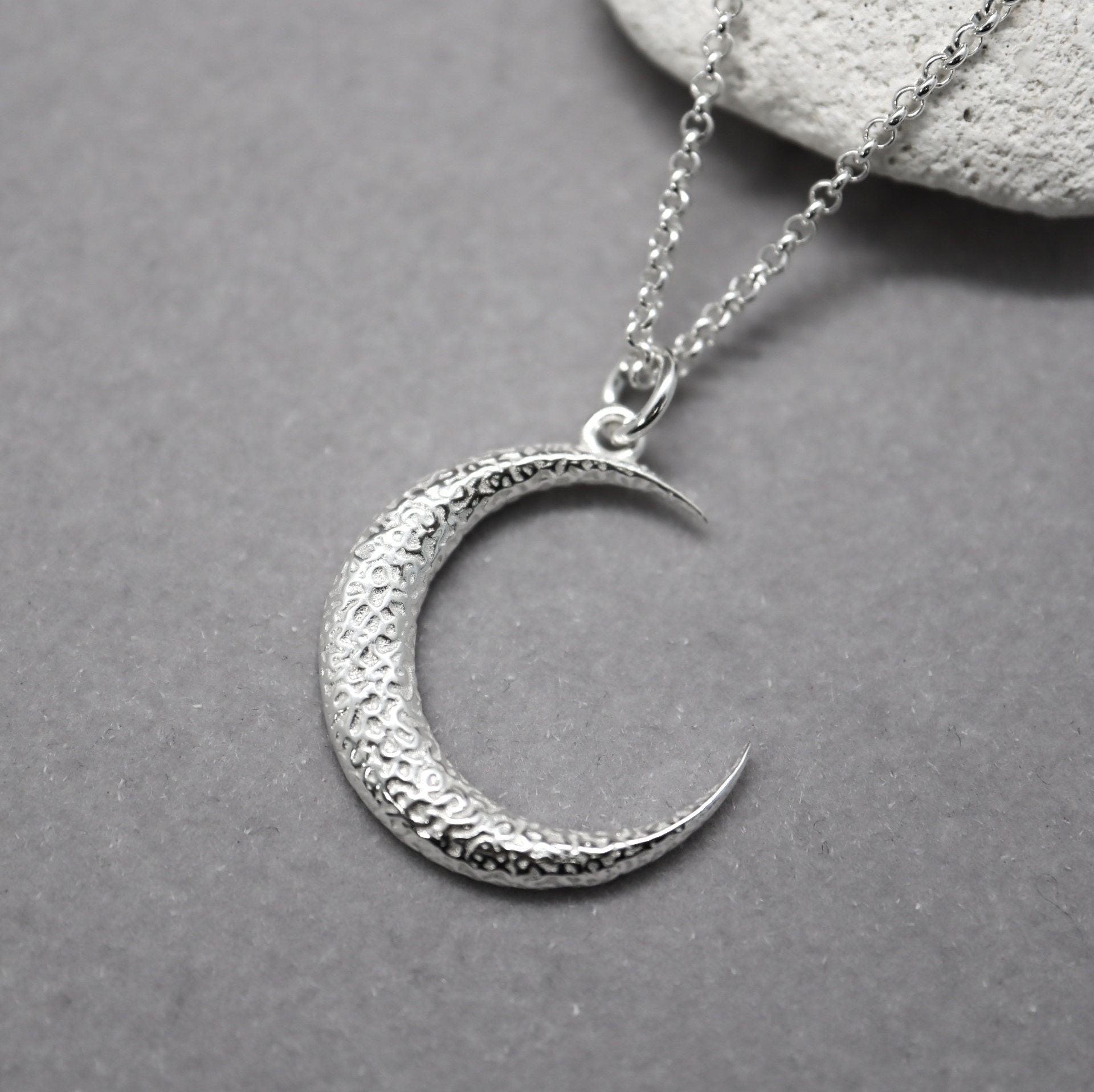 ◆STONEHENgE◆ Silver Moon Necklace SC25A28E 81aRqDjHK2L._UF894,1000_QL80_.jpg