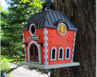 Fire Station Birdhouse, Decorative Firefighter Gift, 3D Printed USA Garden Decor