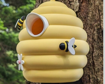 Beehive Birdhouse, Whimsical Hanging Garden Decor
