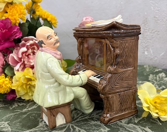 Vintage Piano music box with man - 1970's Mid Century TOYO Music Box - Upright Piano and Seated Man Figurine music box -