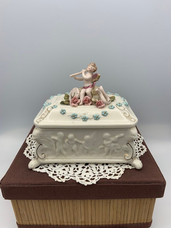 reina 箱750 Vintage Reina Califa Numbered Bone China Lidded Trinket Box