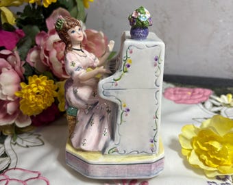 Vintage Girl Pianist Music Box: Yamada Originals Revolving Figurine - Lefton Lady playing Piano