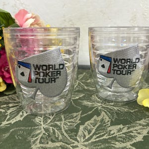 Tervis Tumblers World Poker Tour Cups 4er Set - Doppelwandige World Poker Tour Bar Gläser - Schiffe in 2-4 Tagen