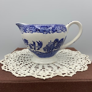 Vintage Blue Willow Creamer - Washington Old Willow Creamer - Made in England