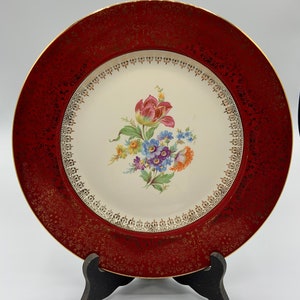 Vintage Homer Laughlin Burgundy Border Gold Filigree Trim Dinner Plate with flowers