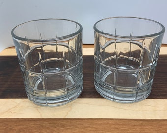 Copas de cóctel de cristal transparente vintage Anchor Hocking Tartan Plaid - Copas de bola baja - Artículos de bar de vidrio prensado - Copas antiguas - Juego de 2