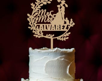 Custom Cake Topper with Bride Groom Pet