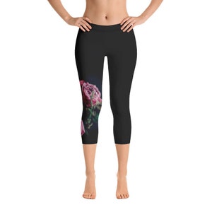 Peonies Capri Leggings