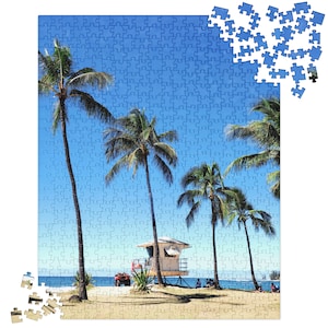 Lifeguard Tower in Hawaii Jigsaw Puzzle