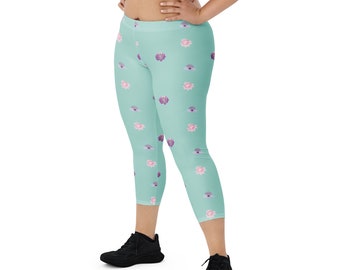 Astrantia Flowers Capri Leggings