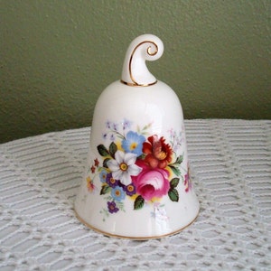 Vintage Bell, Royal Albert Bone China Bell, Fuchsia Flowers, Floral Bouquet, Made in England, Porcelain Bell, Mint, Danbury Mint Bell