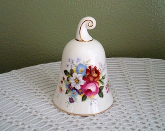 Vintage Bell, Royal Albert Bone China Bell, Fuchsia Flowers, Floral Bouquet, Made in England, Porcelain Bell, Mint, Danbury Mint Bell