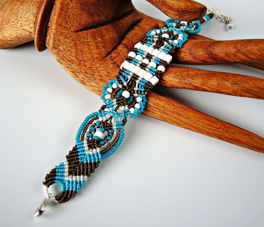 aqua macrame bracelet
